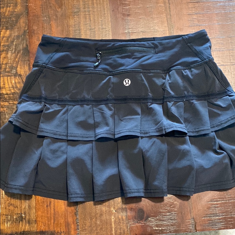 Lululemon Athletica Black Skater Mini Skirt